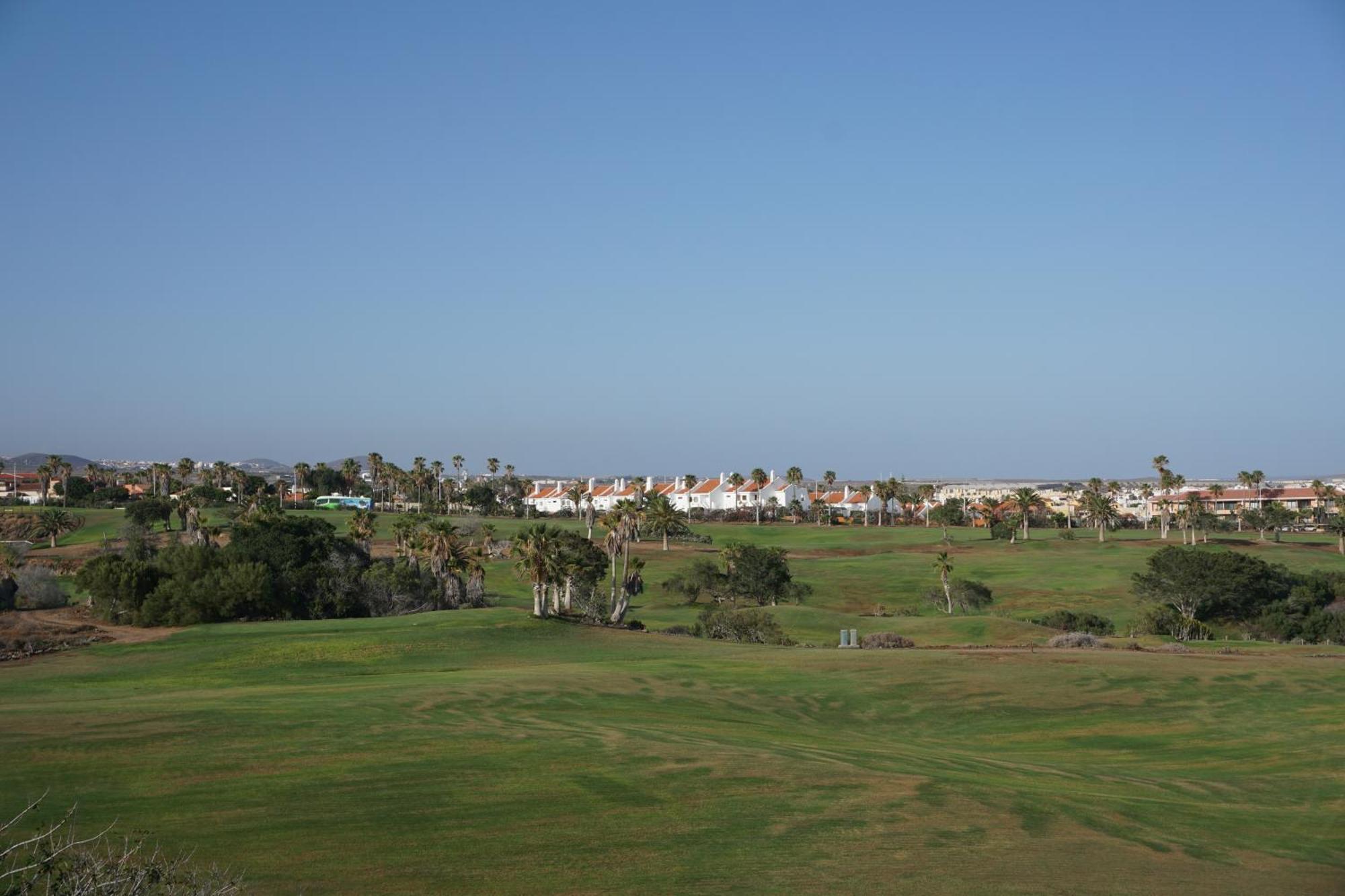 סן מיגל דה אבונה Golf Del Sur Apartment - Magnificent Panorama Of The Ocean, El Teide, And Montana Roja מראה חיצוני תמונה