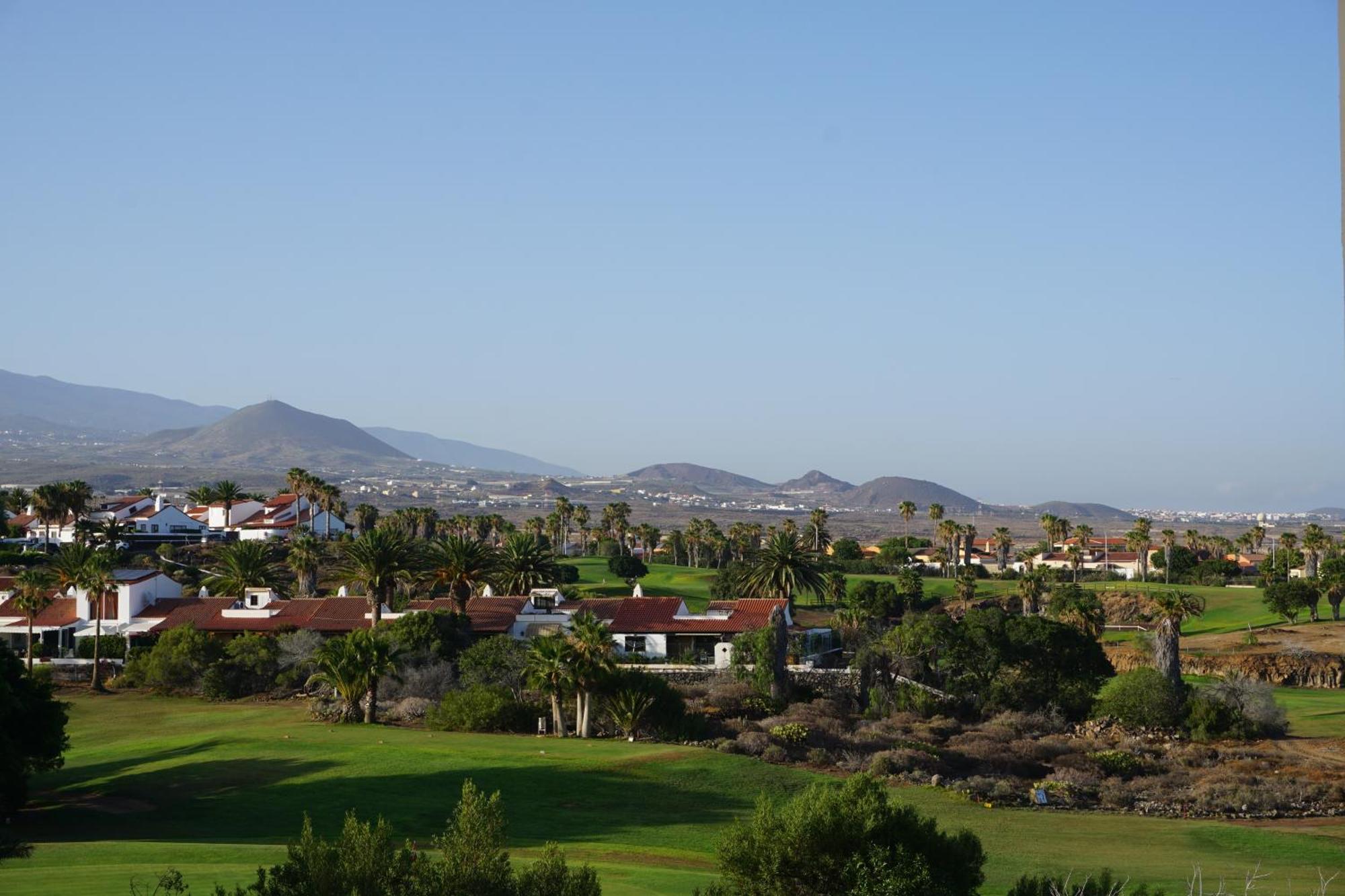 סן מיגל דה אבונה Golf Del Sur Apartment - Magnificent Panorama Of The Ocean, El Teide, And Montana Roja מראה חיצוני תמונה