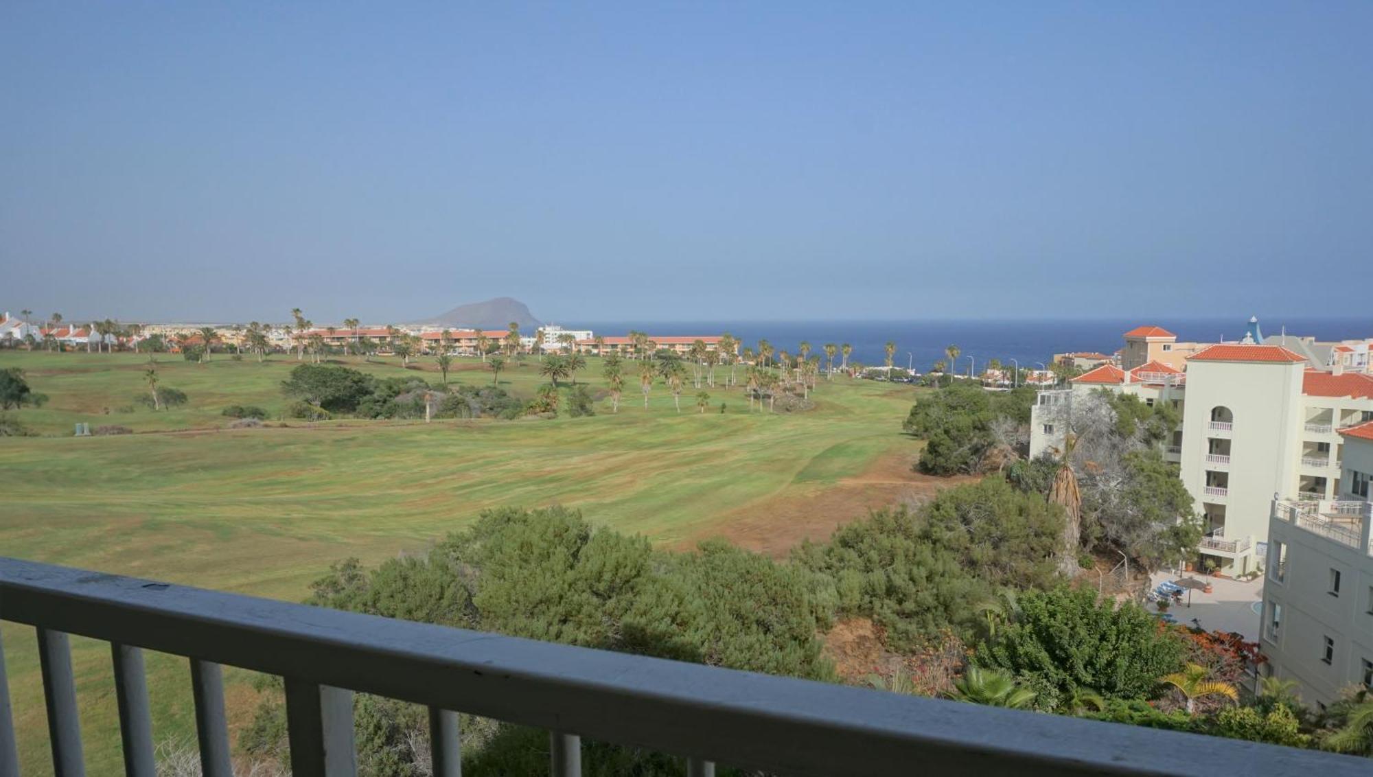 סן מיגל דה אבונה Golf Del Sur Apartment - Magnificent Panorama Of The Ocean, El Teide, And Montana Roja מראה חיצוני תמונה